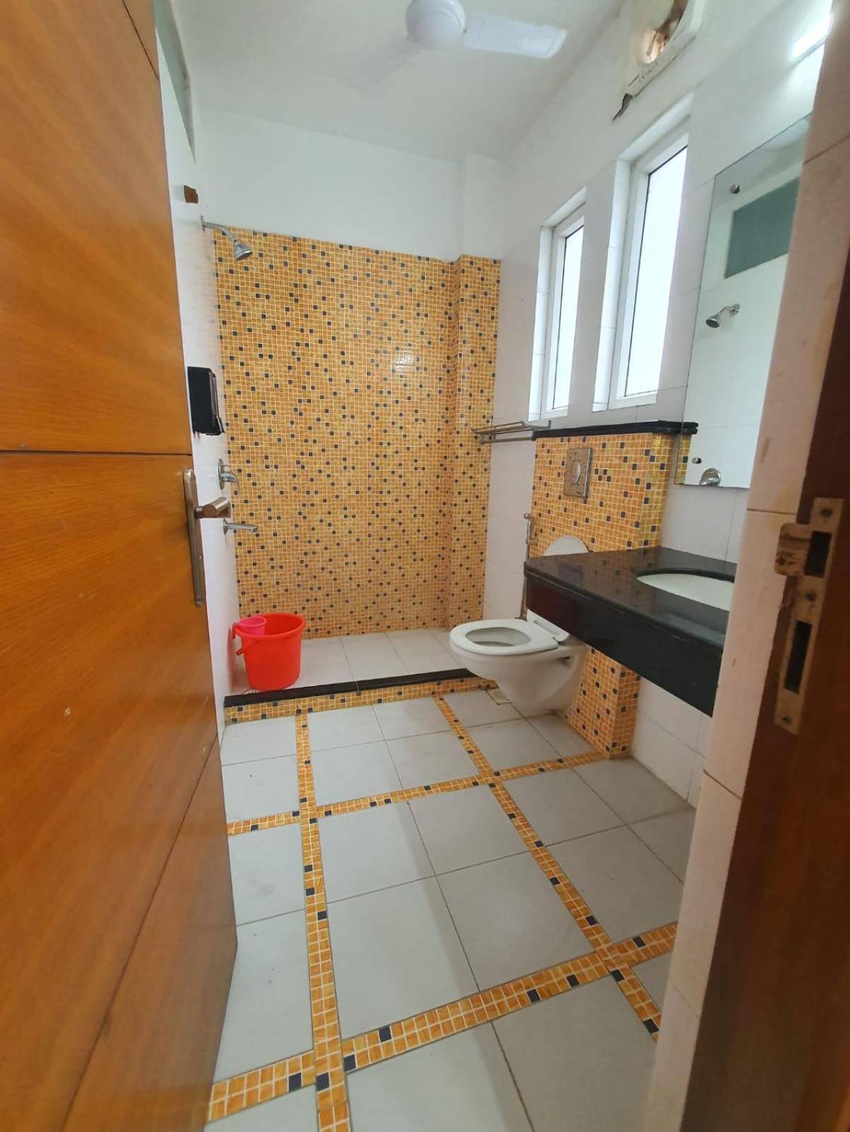 Mallenzo Suites Dlf Phase 1 Gurgaon Luaran gambar