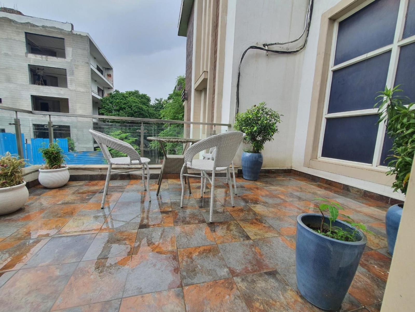 Mallenzo Suites Dlf Phase 1 Gurgaon Luaran gambar
